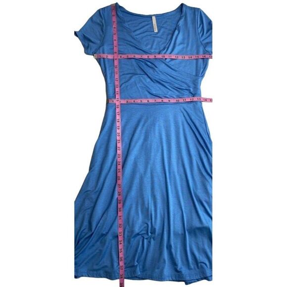 GILI Blue Surplice V Neckline Fit & Flare Jersey Knit Dress Sz Medium - Picture 8 of 8
